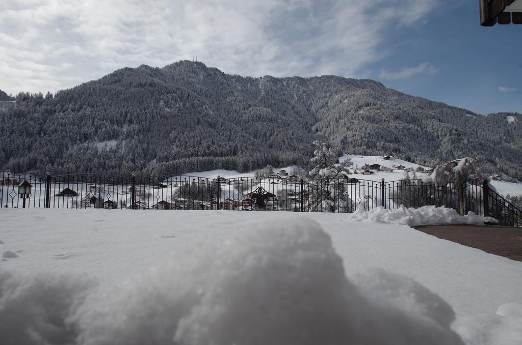 Villa Hubertus Ортизей Екстериор снимка